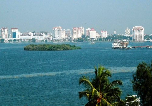 Best of Kerala Hills & Backwaters Tour
