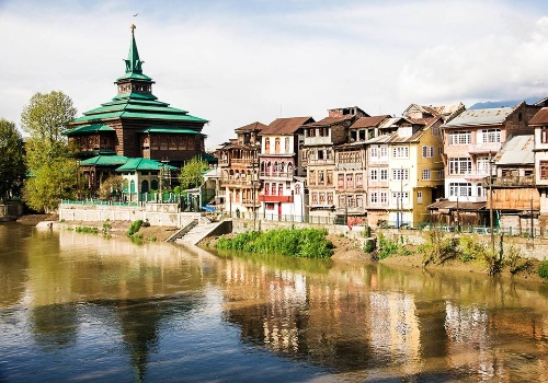 Meadows, Lakes & Valleys – Kashmir Special Tour